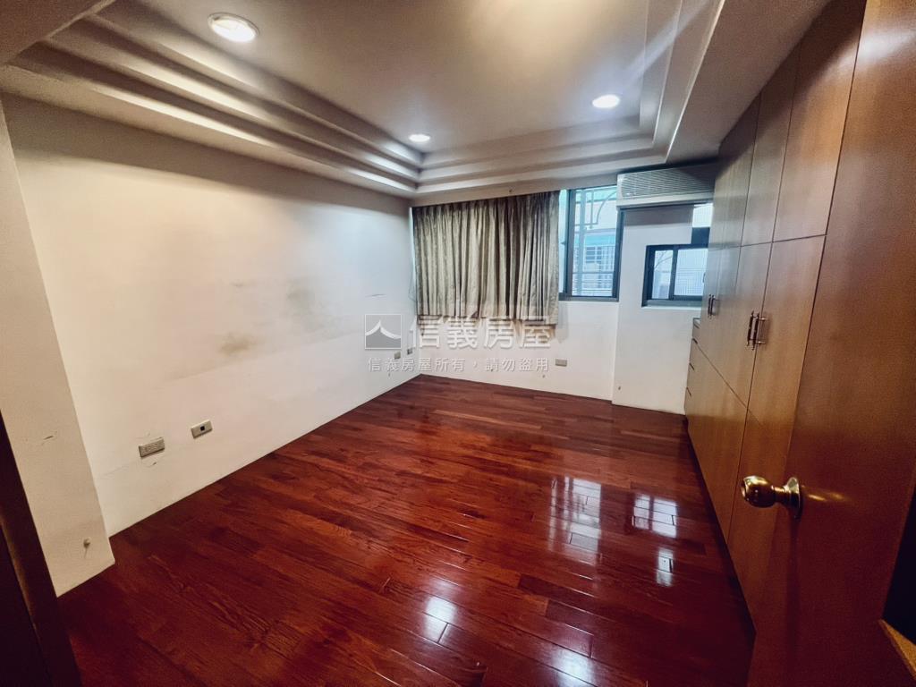 中山北路首購公寓２樓美屋房屋室內格局與周邊環境