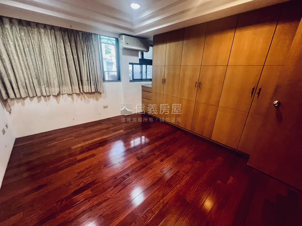 中山北路首購公寓２樓美屋房屋室內格局與周邊環境