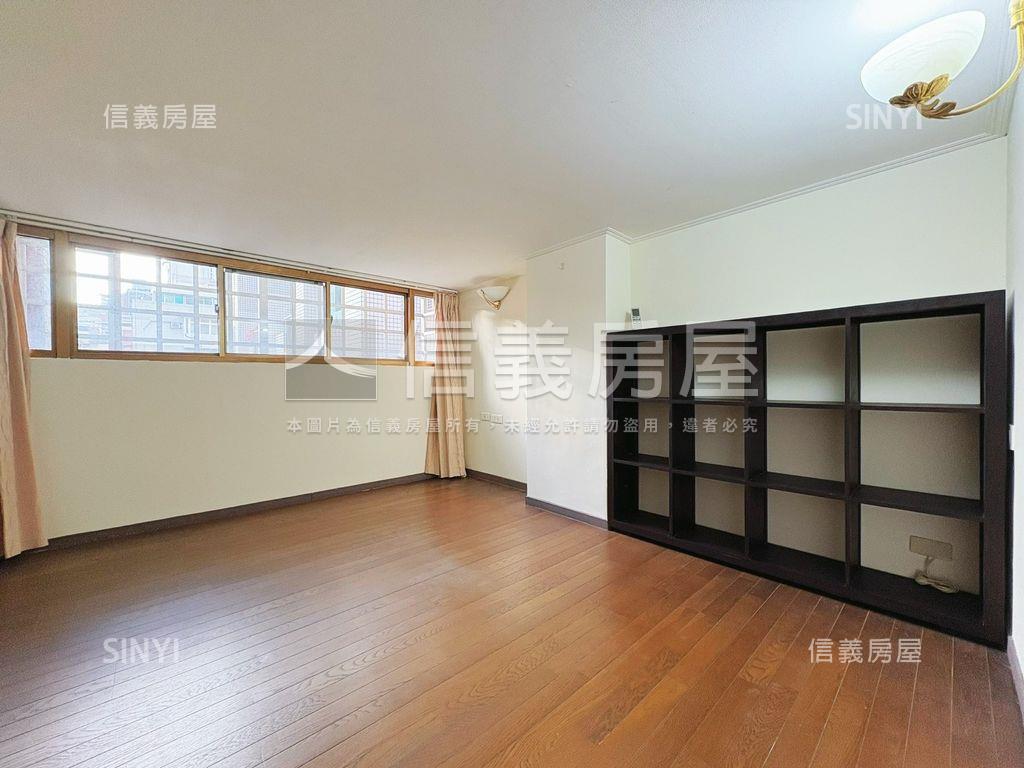 天母東路電梯華廈房屋室內格局與周邊環境