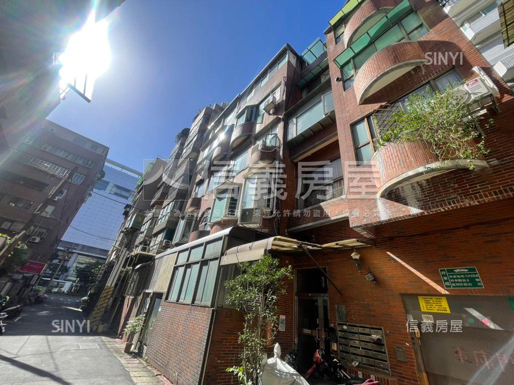 天母東路電梯華廈房屋室內格局與周邊環境