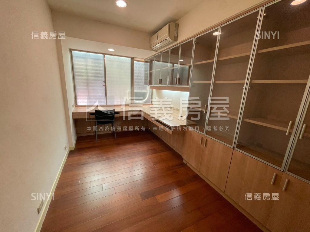 新案＜北醫裝潢公寓３樓>房屋室內格局與周邊環境