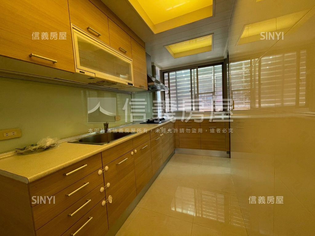 新案＜北醫裝潢公寓３樓>房屋室內格局與周邊環境