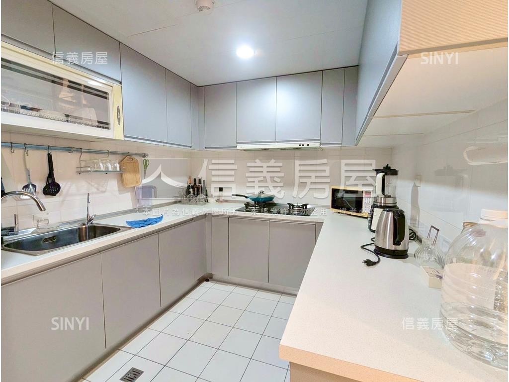 Ｗ丰上面溪景裝潢美屋房屋室內格局與周邊環境