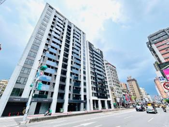 新碩文曲面公園３樓兩房