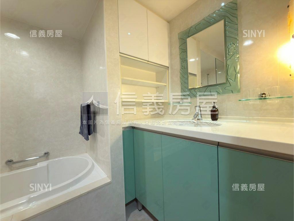 東區美裝華園高樓房屋室內格局與周邊環境