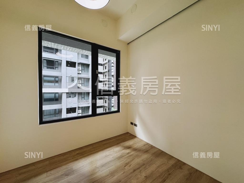皇翔芊樾邊間三房平面車位房屋室內格局與周邊環境