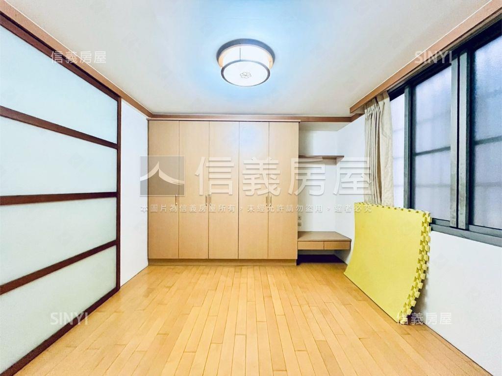 讓價！專任近園道臨路店住房屋室內格局與周邊環境