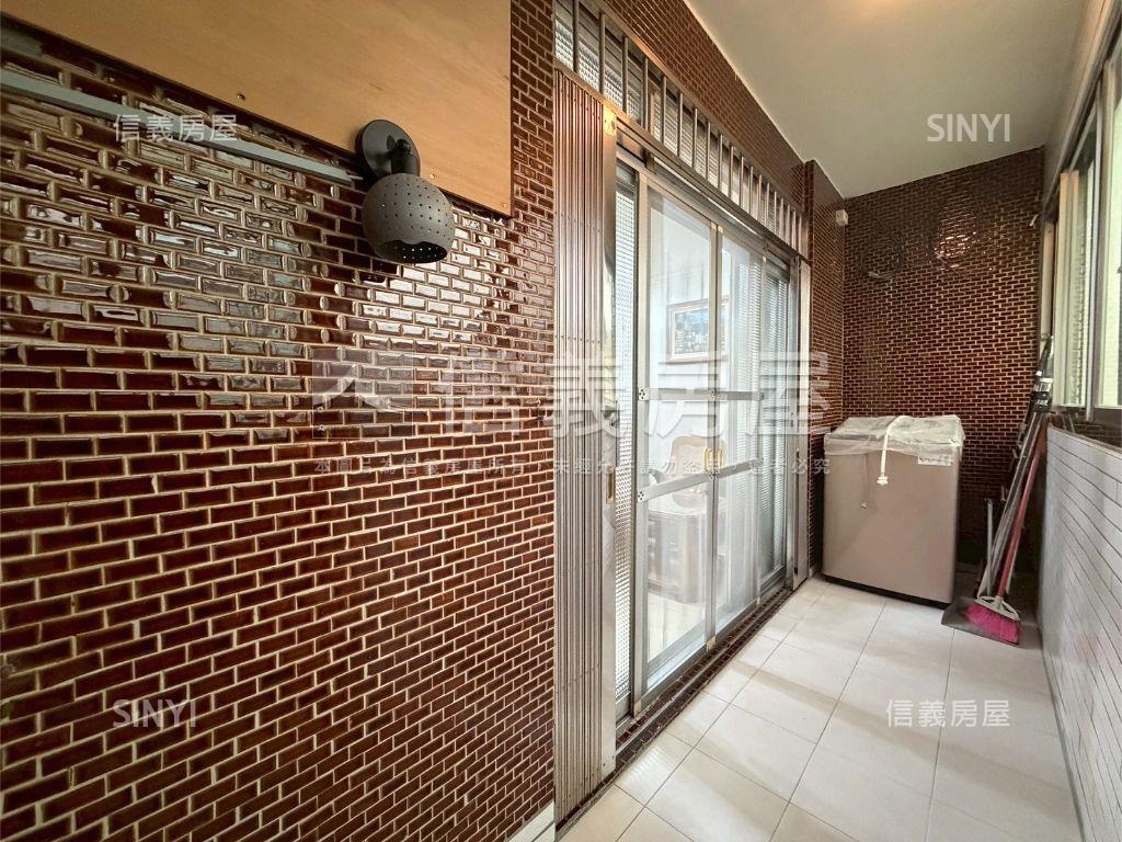 劍南方正５樓房屋室內格局與周邊環境