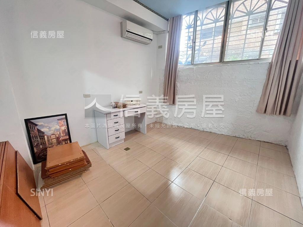 近家樂福成家溫馨三房房屋室內格局與周邊環境