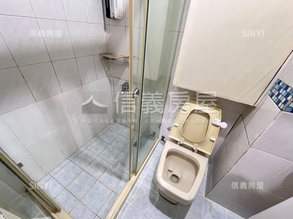 近家樂福成家溫馨三房房屋室內格局與周邊環境
