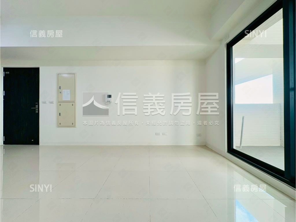 陽光樹｜次頂樓露臺雙車位房屋室內格局與周邊環境