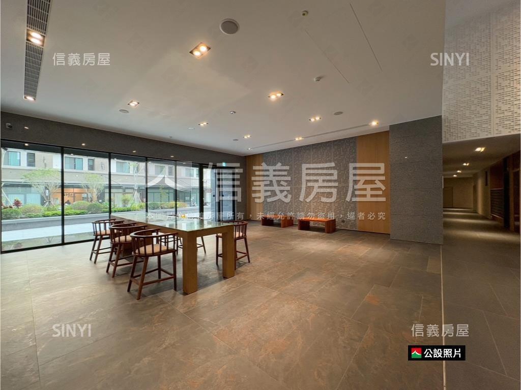 陽光樹｜次頂樓露臺雙車位房屋室內格局與周邊環境