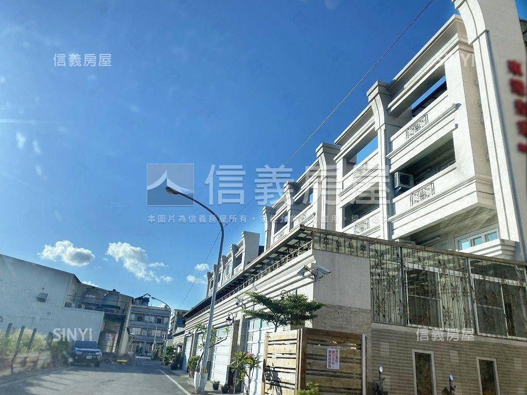 東港熱鬧大面寬電梯雙透店房屋室內格局與周邊環境
