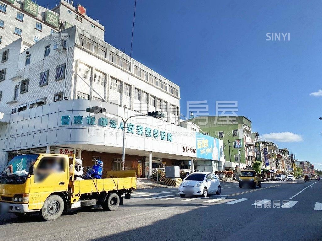 東港熱鬧大面寬電梯雙透店房屋室內格局與周邊環境