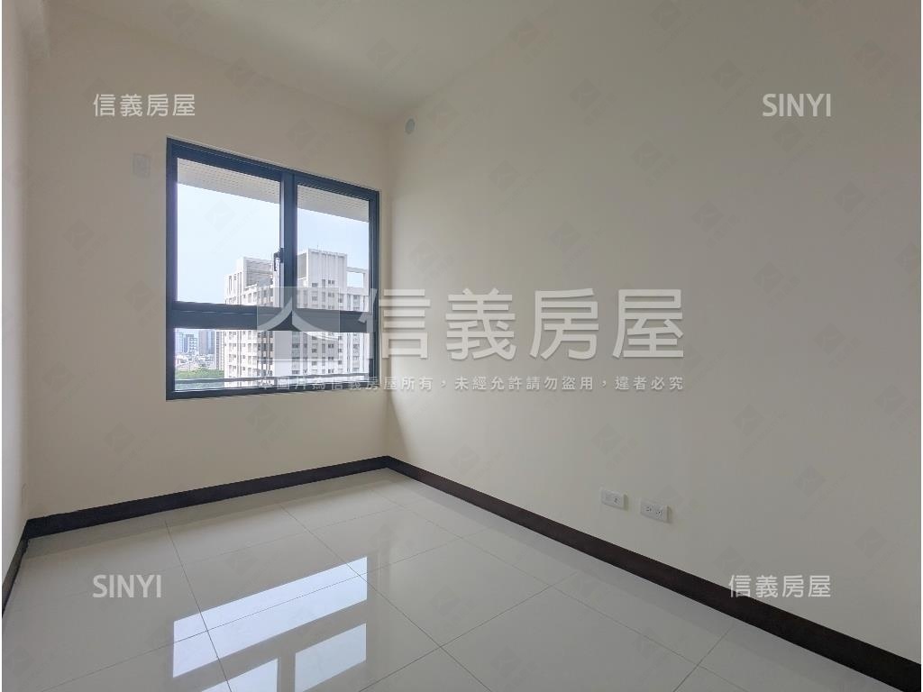 華雄建設全新未住三房平車房屋室內格局與周邊環境