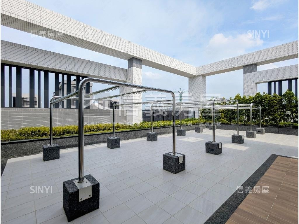 華雄建設全新未住三房平車房屋室內格局與周邊環境