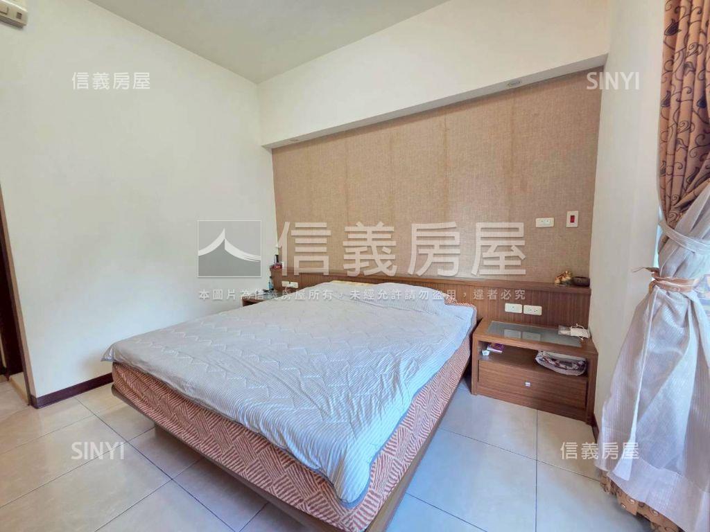專任運動中心三房房屋室內格局與周邊環境