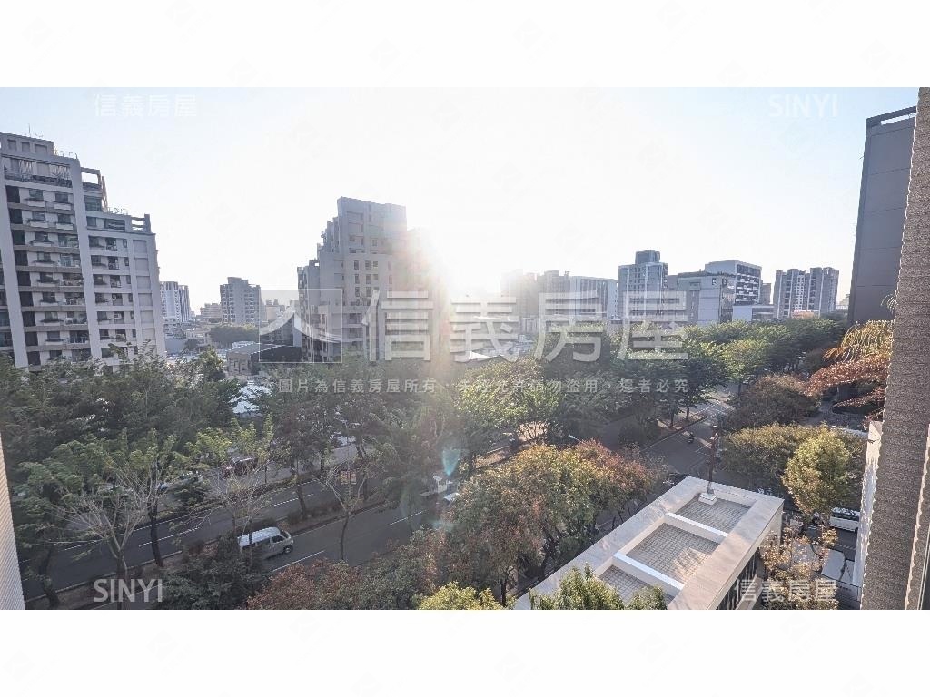 八月小確幸美三房平車房屋室內格局與周邊環境