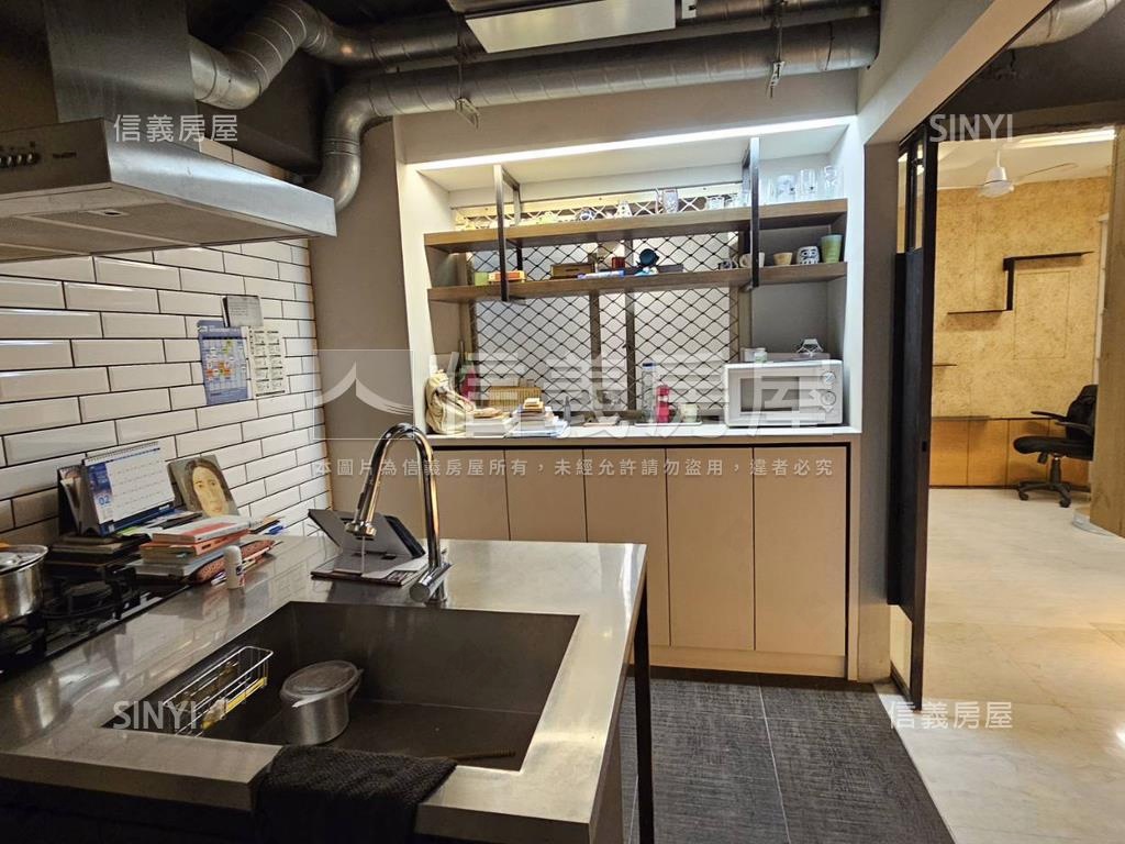 復興南京★捷運一樓房屋室內格局與周邊環境