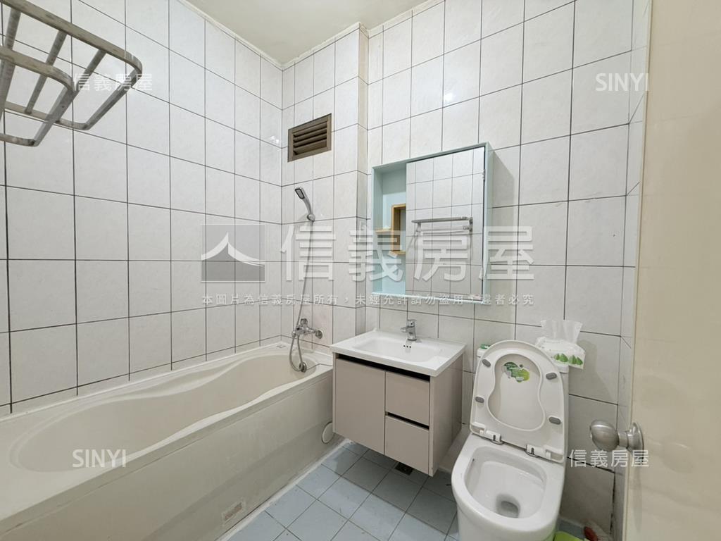 鶯桃福德站–美裝潢公寓房屋室內格局與周邊環境