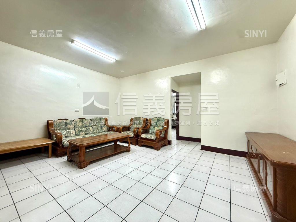 專任低總價學府首購公寓房屋室內格局與周邊環境