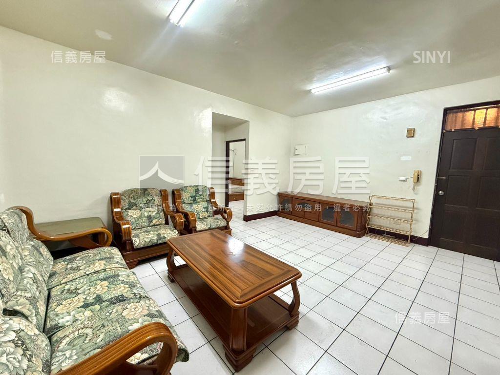 專任低總價學府首購公寓房屋室內格局與周邊環境