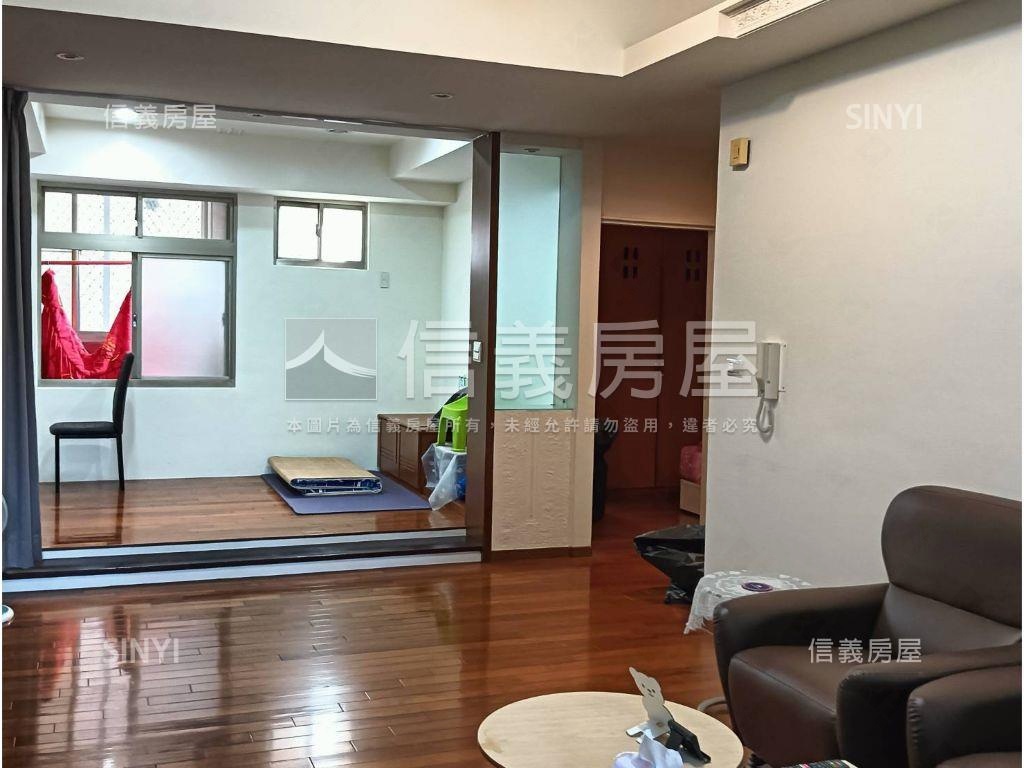近１４期雙語學區三房平車房屋室內格局與周邊環境