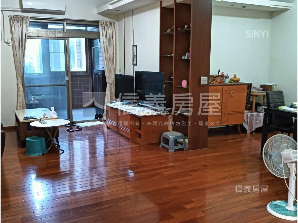 近１４期雙語學區三房平車房屋室內格局與周邊環境