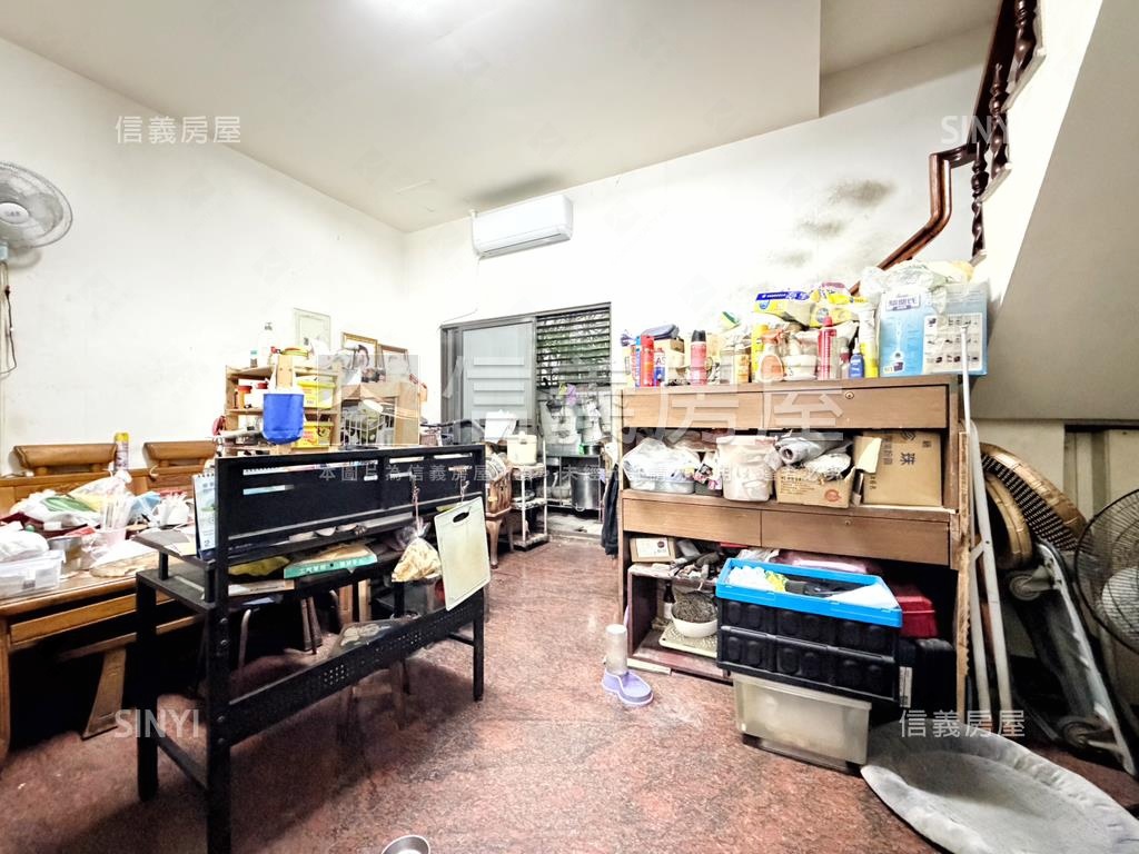 近新台１７線．面寬金店面房屋室內格局與周邊環境