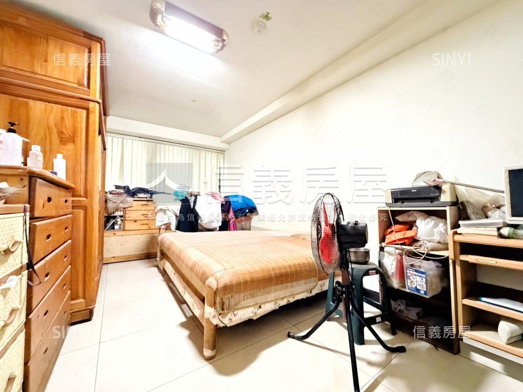 近新台１７線．面寬金店面房屋室內格局與周邊環境