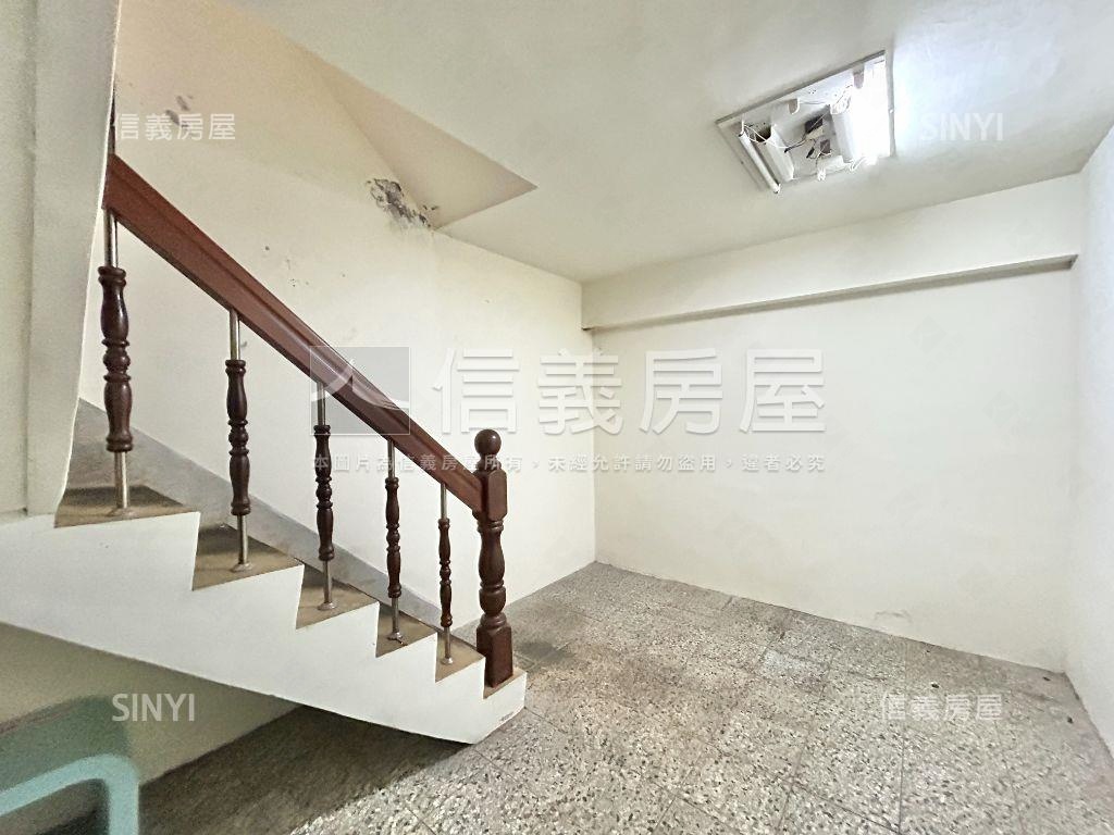 近未來藍線捷運大面寬店住房屋室內格局與周邊環境