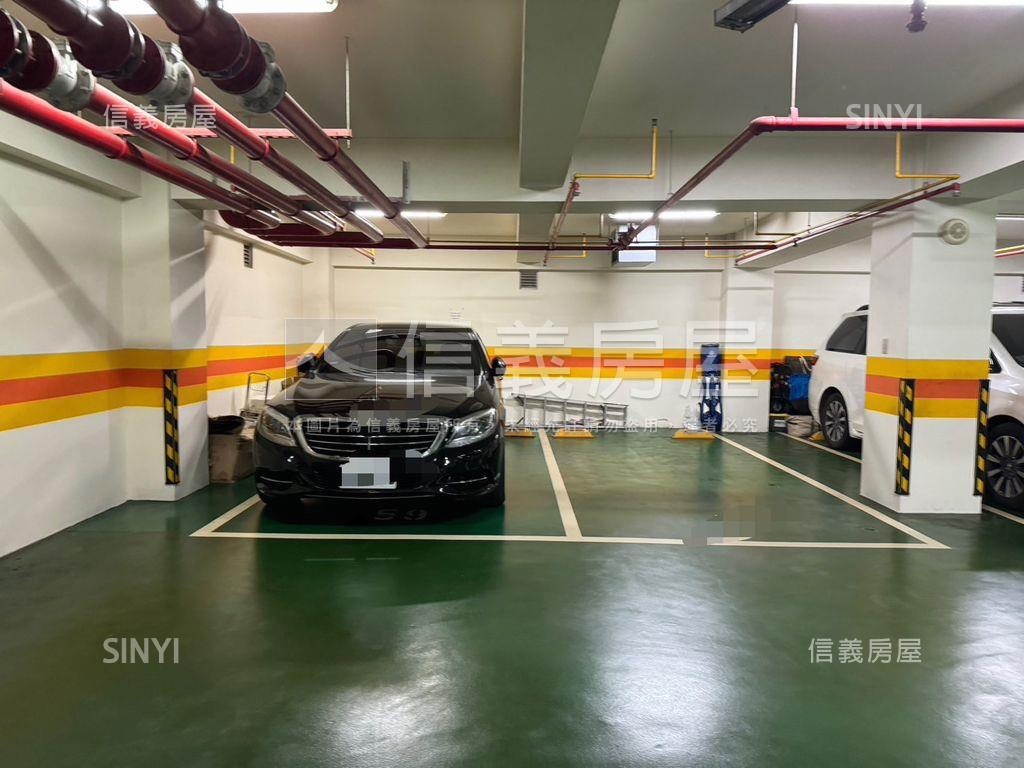 皇鼎一期露臺花園豪邸房屋室內格局與周邊環境
