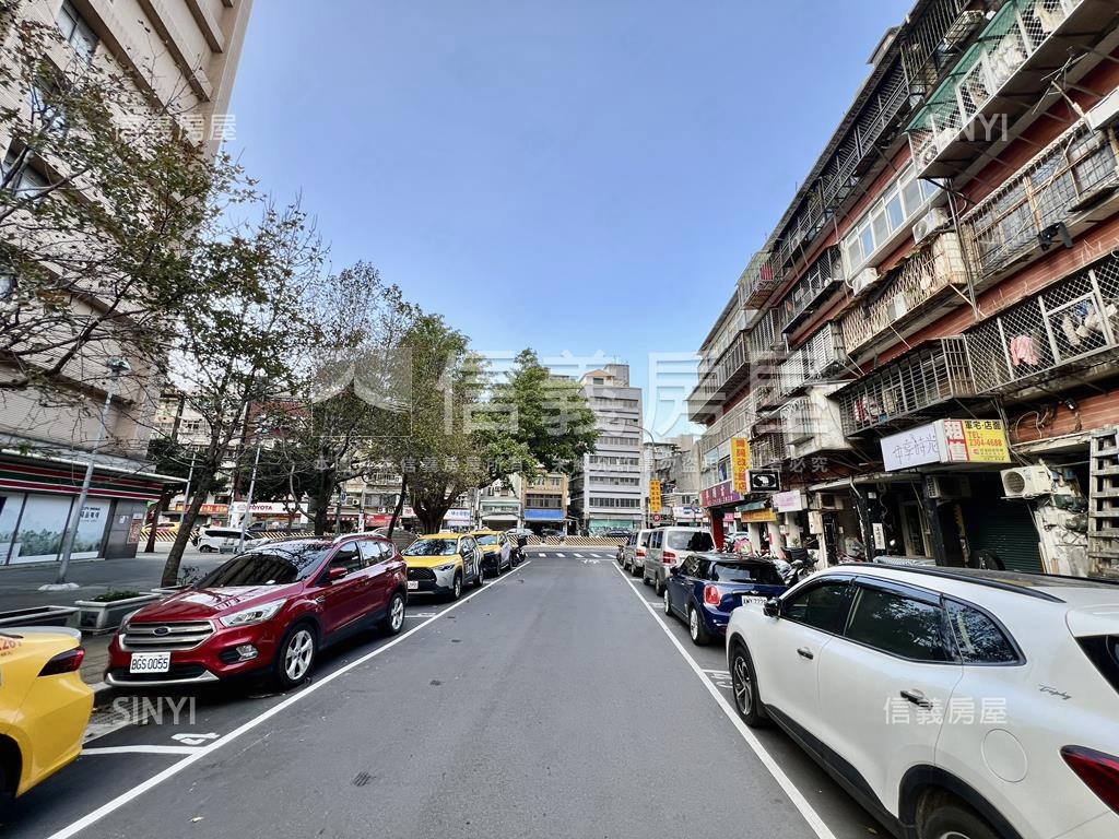 忠恕近未來捷運一樓房屋室內格局與周邊環境