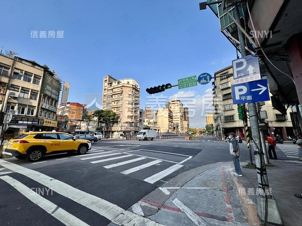 忠恕近未來捷運一樓房屋室內格局與周邊環境