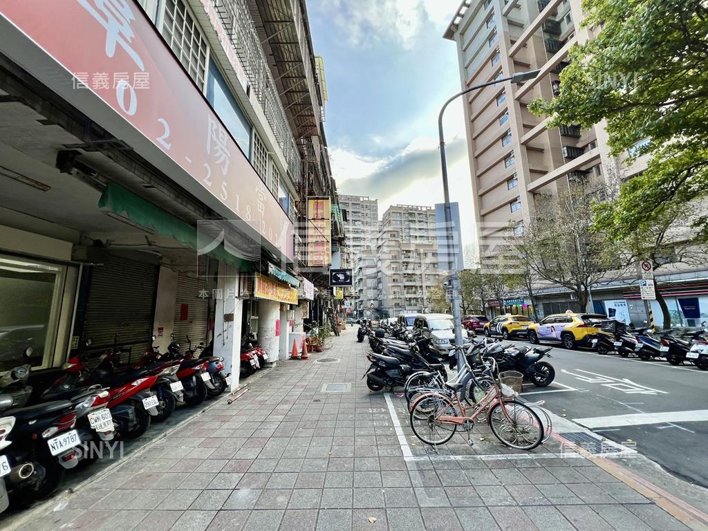 忠恕近未來捷運一樓房屋室內格局與周邊環境