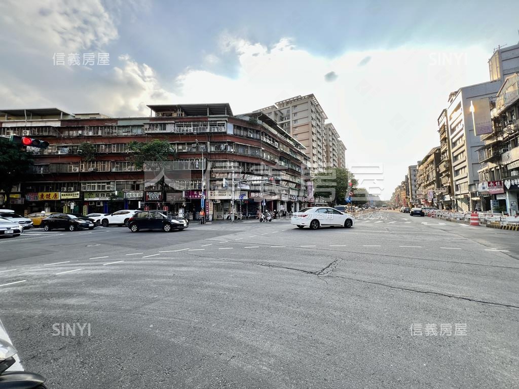 忠恕近未來捷運一樓房屋室內格局與周邊環境