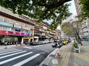 忠恕近未來捷運一樓