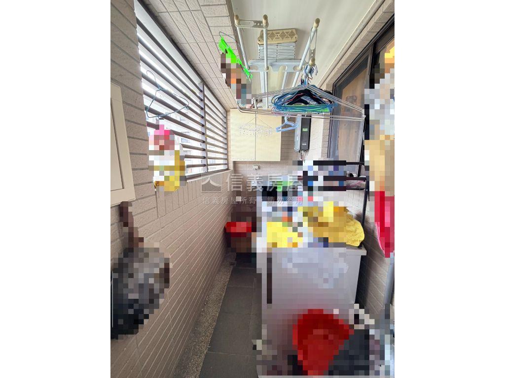 晴光花園三房平車房屋室內格局與周邊環境