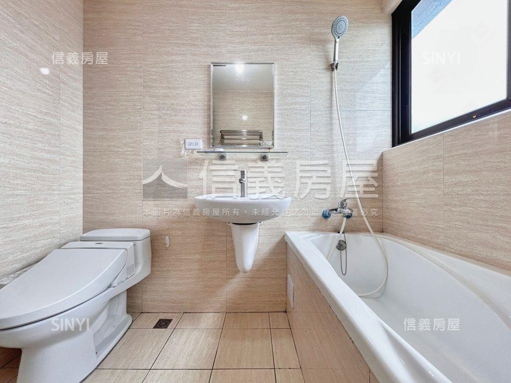 邊間高樓富御捷境三房車位房屋室內格局與周邊環境