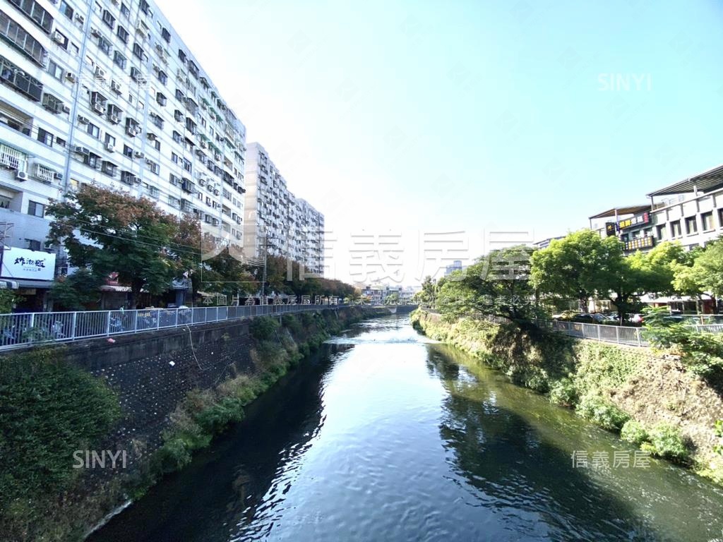 台灣大城綠意別墅房屋室內格局與周邊環境