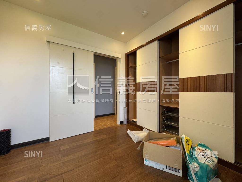 在找有景觀的三房車位嗎？房屋室內格局與周邊環境