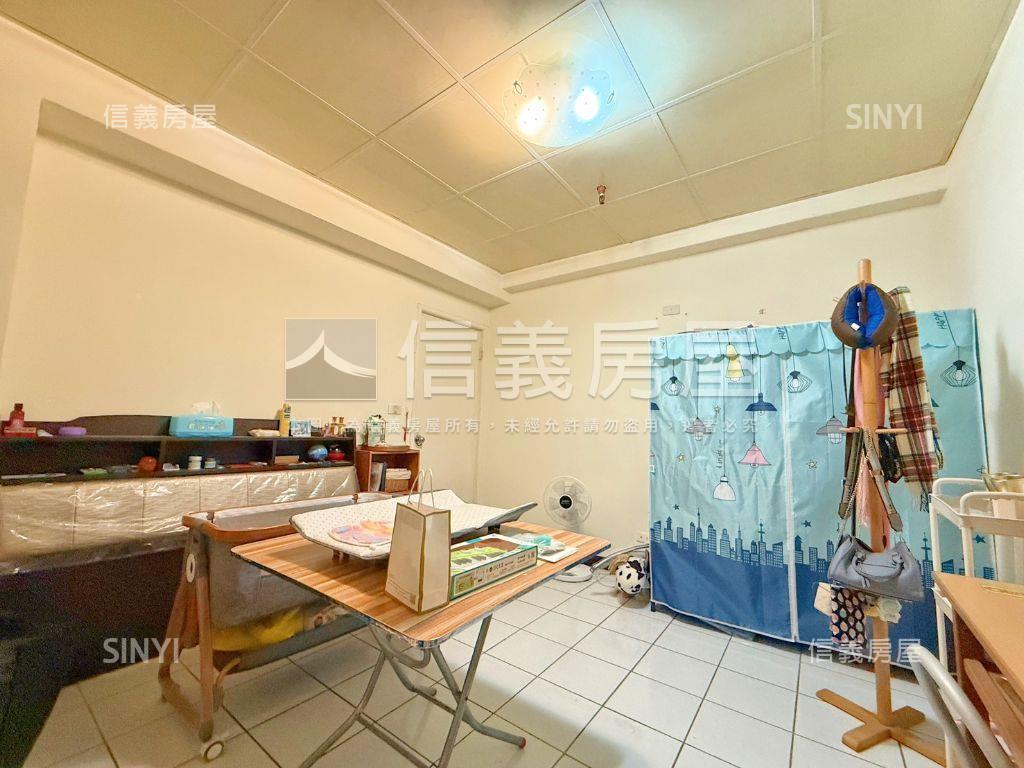 國安國宅雙衛開窗帝王戶房屋室內格局與周邊環境