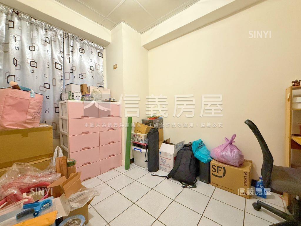 國安國宅雙衛開窗帝王戶房屋室內格局與周邊環境