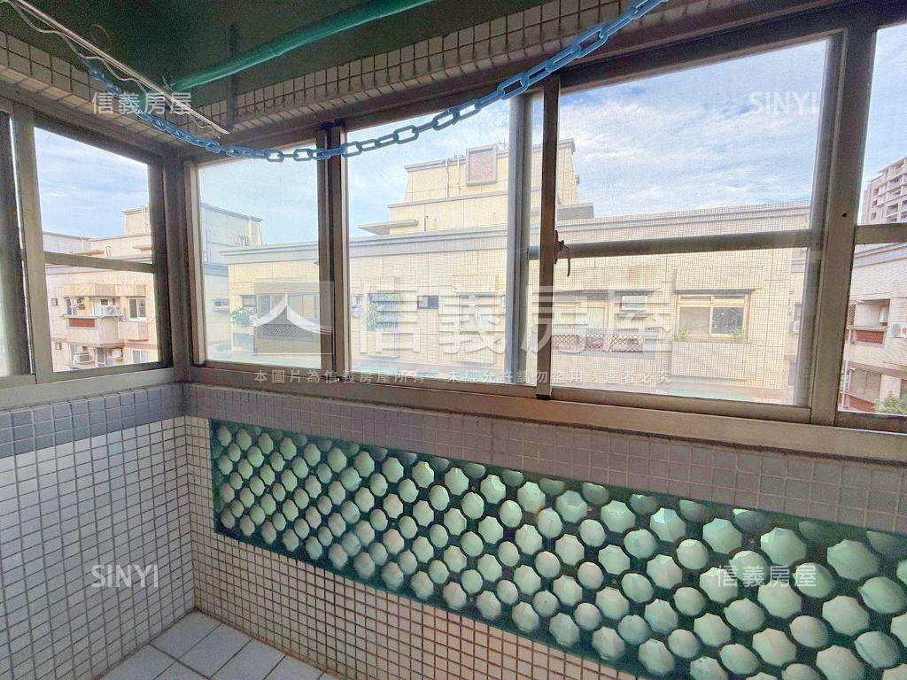 國安國宅雙衛開窗帝王戶房屋室內格局與周邊環境