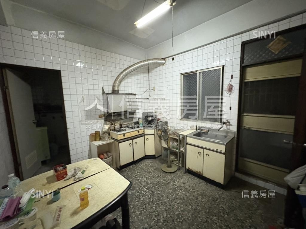 市中心幸福三房美寓房屋室內格局與周邊環境