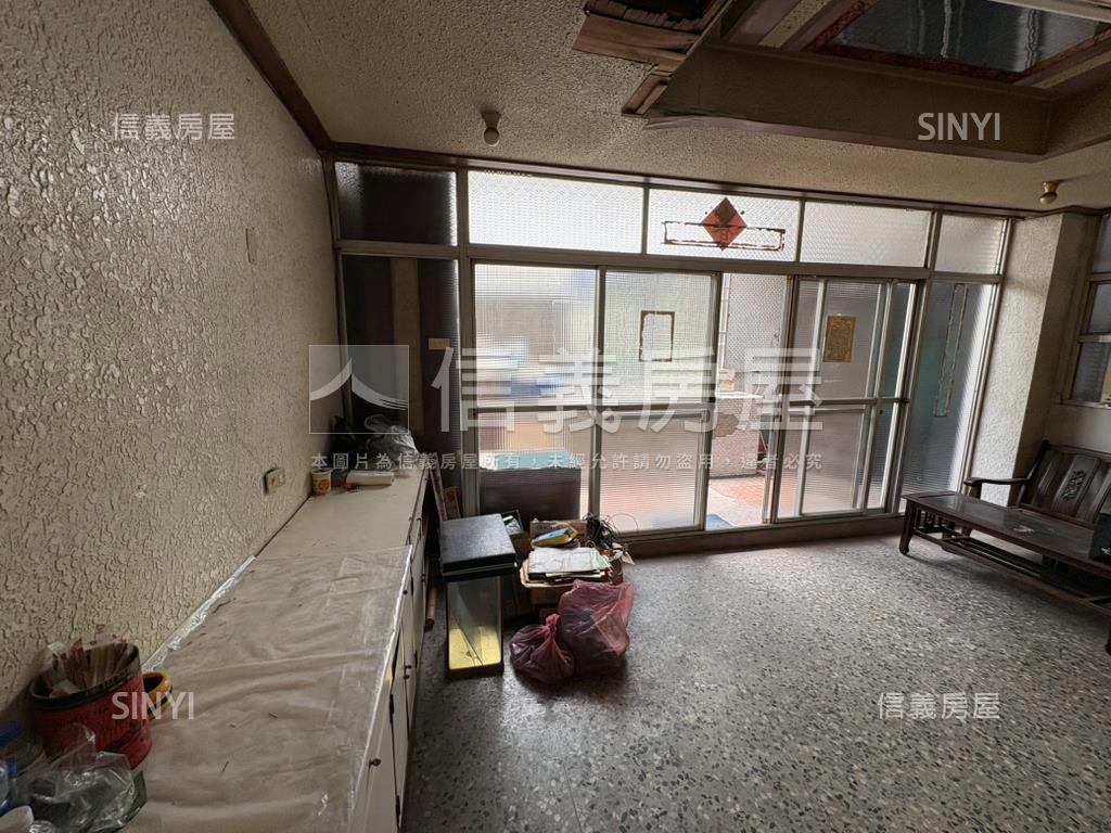 市中心幸福三房美寓房屋室內格局與周邊環境