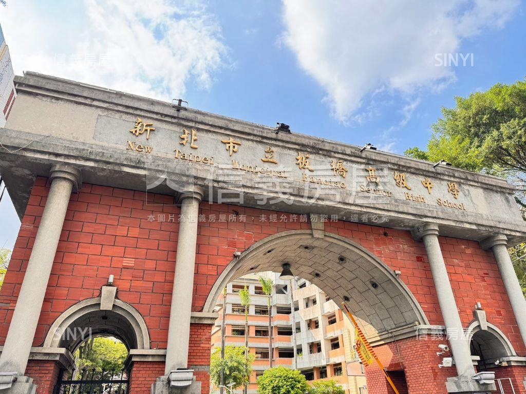 中正路聚寶盆房屋室內格局與周邊環境
