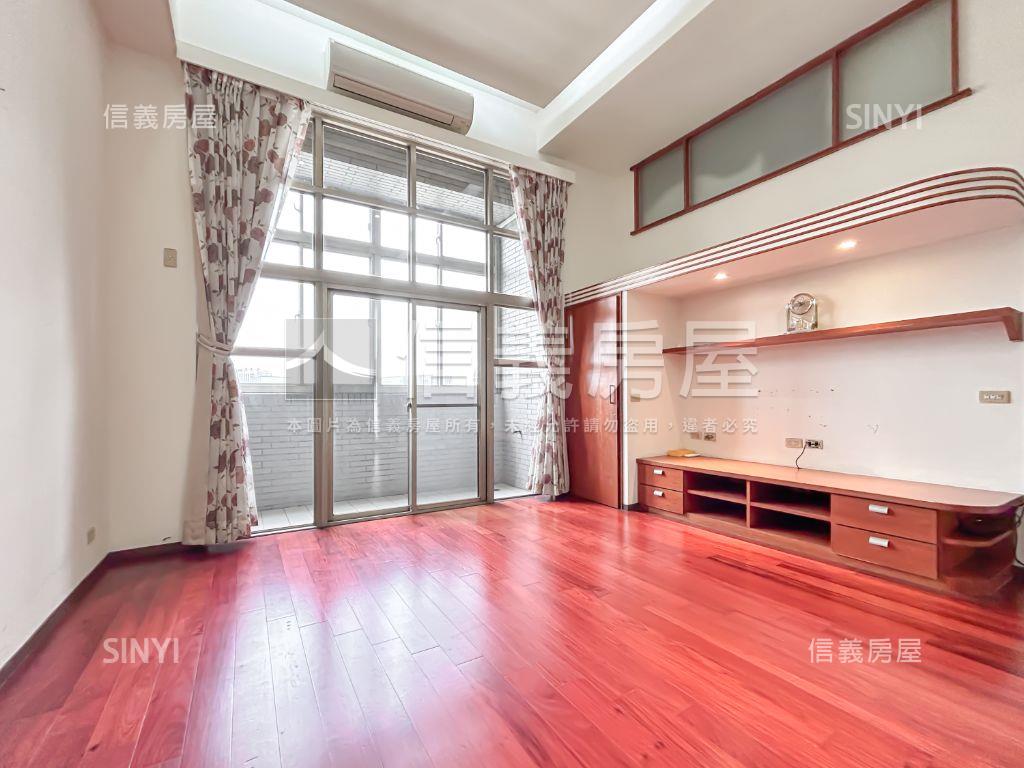 英郡Ａ採光大戶車位房屋室內格局與周邊環境