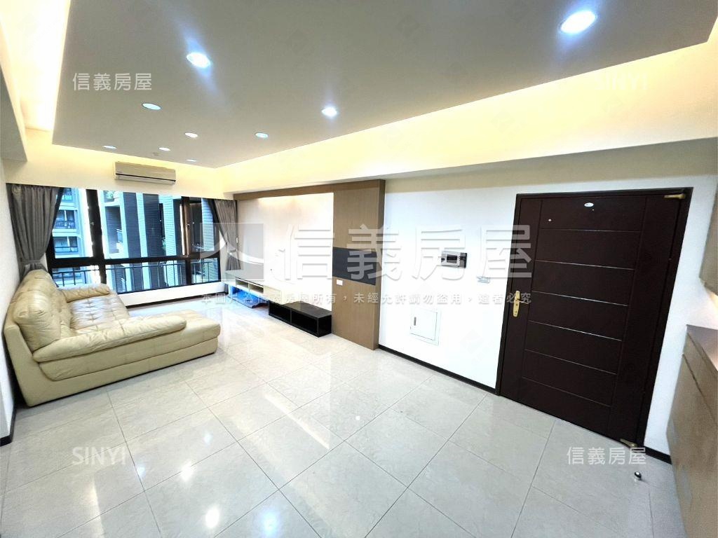 哲里三房車位房屋室內格局與周邊環境