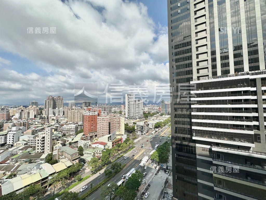 七期鋼骨高樓視野大戶房屋室內格局與周邊環境